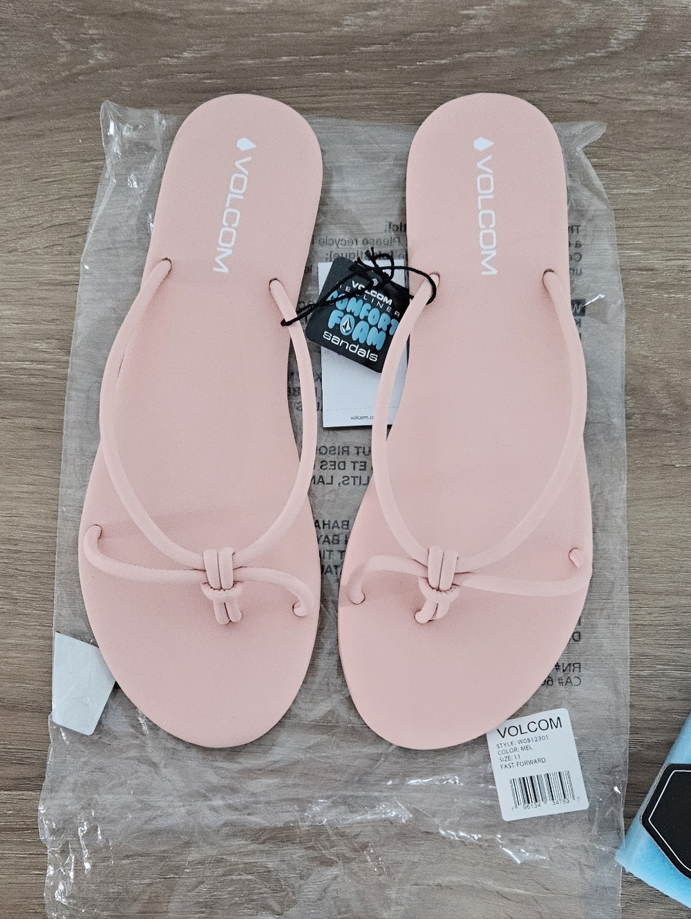 Volcom Women’s Pink Sandals Size 11
